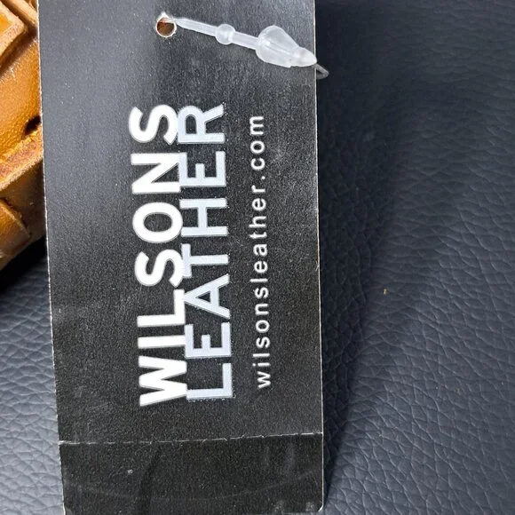 Wilsons VintageGenuine Leather Floral Shoulder Bag with floral Tulip design. NW - Picture 6 of 7